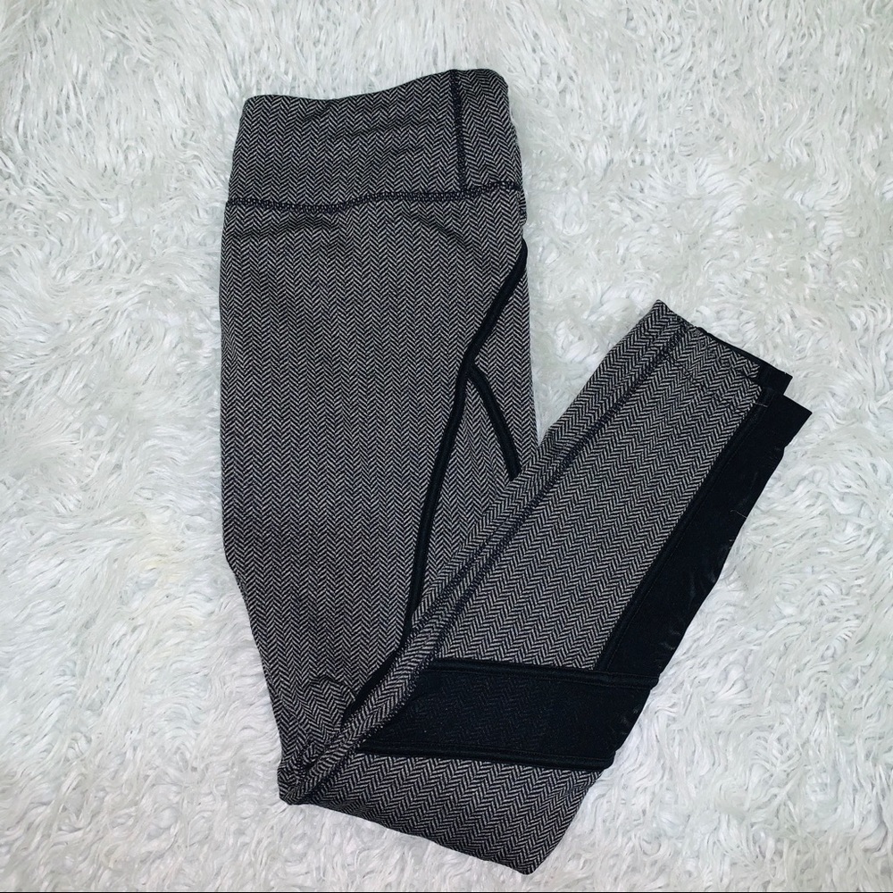 Knit high waisted leggings